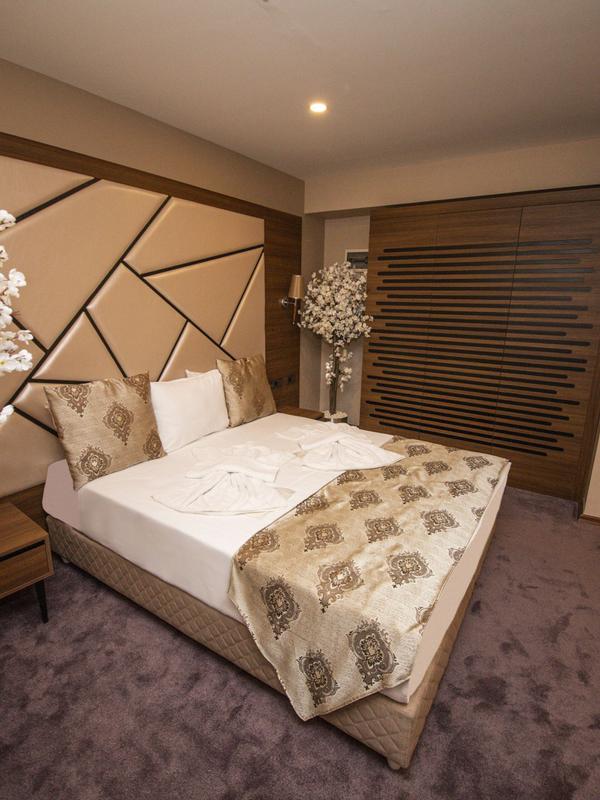 Litros Hotel & Spa