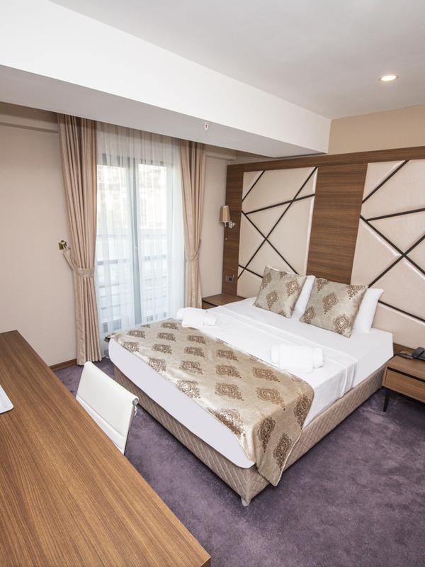 Litros Hotel & Spa