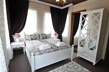 Kadikoy White House