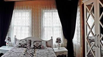 Kadikoy White House