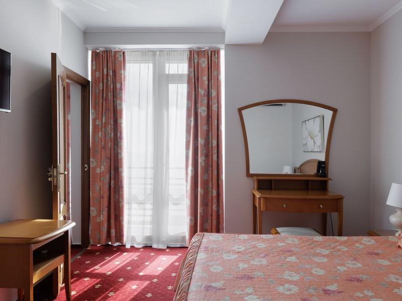 Престиж Отель (Просвещения 163)