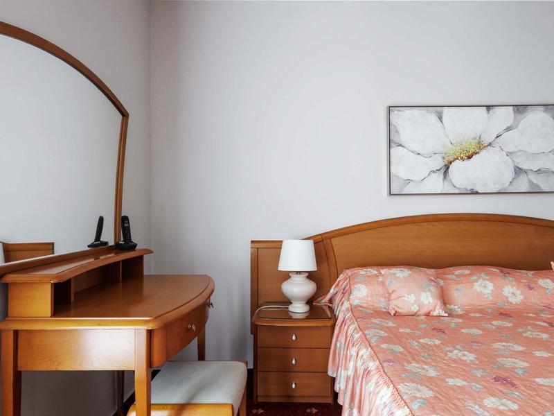 Престиж Отель (Просвещения 163)