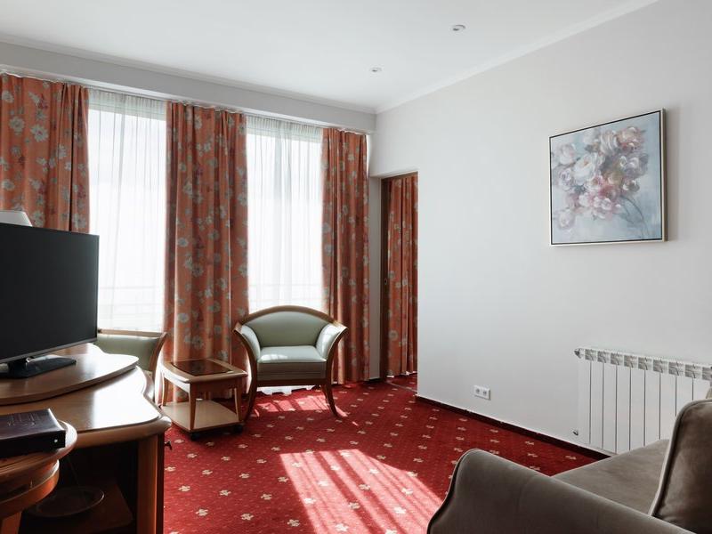 Престиж Отель (Просвещения 163)