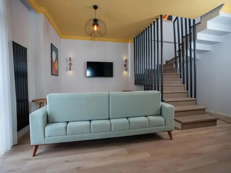 Bird Nest Suites