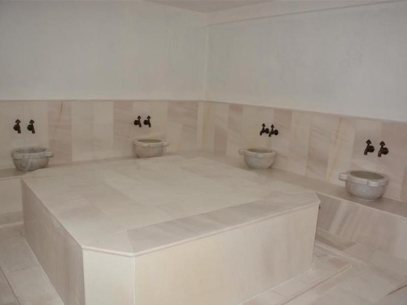 Ahsaray Otel