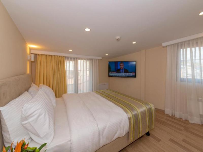 Feri Suites