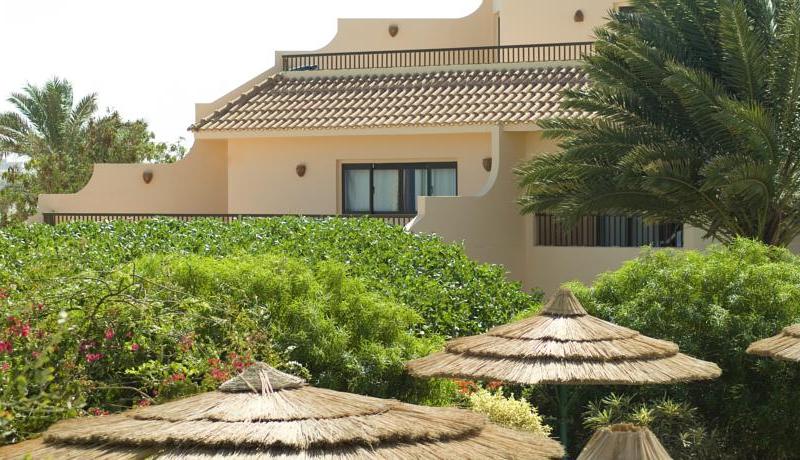 Flamenco Beach Resort