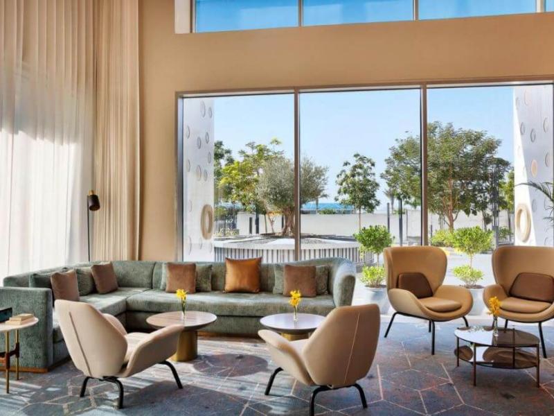 Tumbi Hotel Dubai The Palm, Tapestry Collection by Hilton