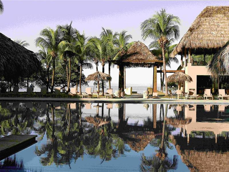 Flamingo Beach Resort