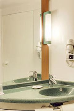 Отель Ibis Mumbai Airport Индия, Мумбаи (Бомбей), фото 3