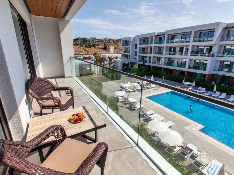 Park Residences 1 (Sea Breeze Resort)