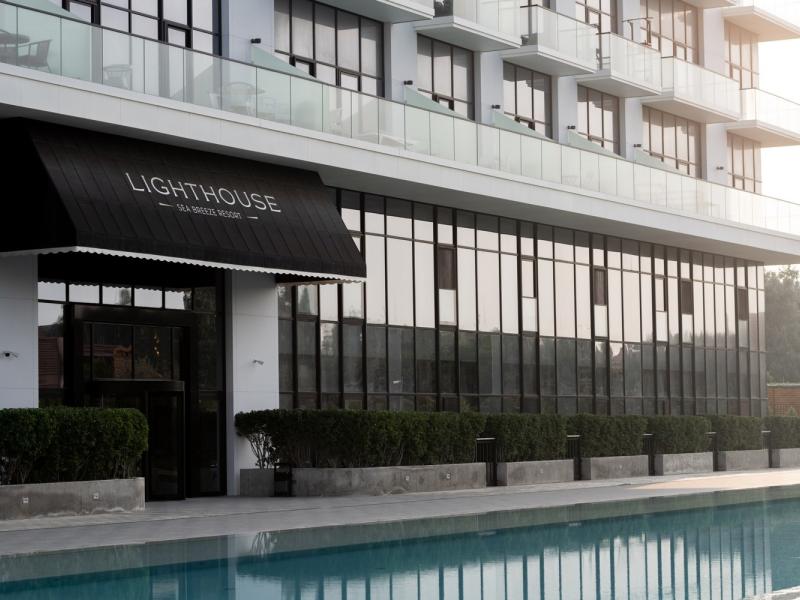 Lighthouse Residence (Sea Breeze Resort)