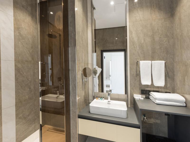 Lighthouse Residence (Sea Breeze Resort)