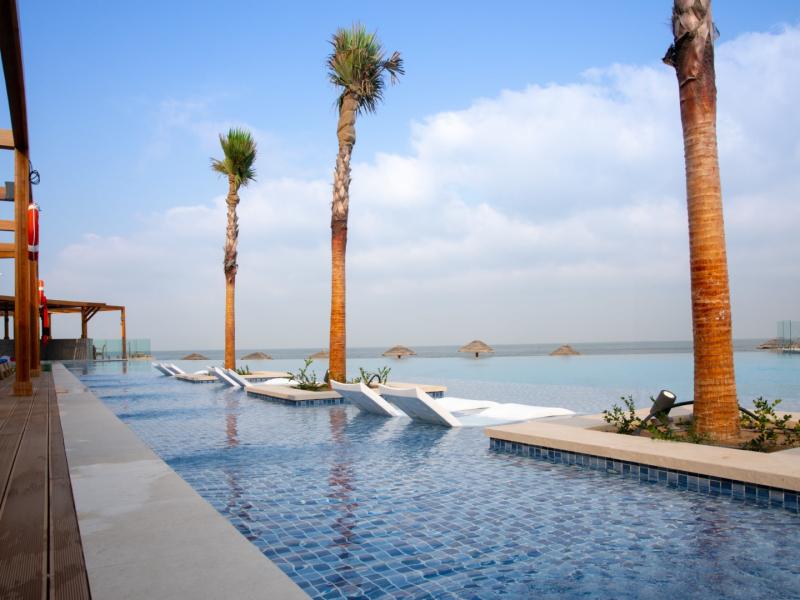 Ajman Hotel Luxury Villas