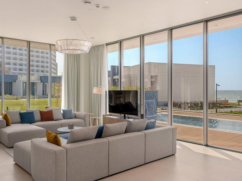 Ajman Hotel Luxury Villas