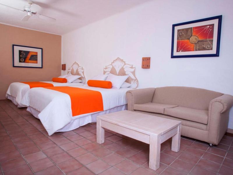 Flamingo Vallarta Hotel & Marina