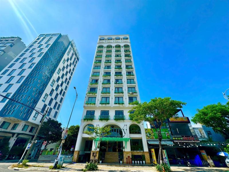 Century hotel Da Nang