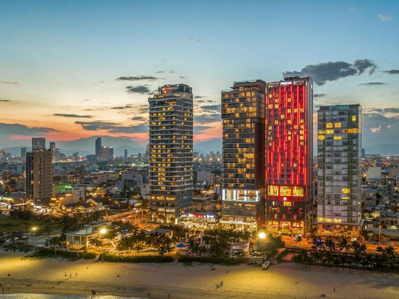 Radisson RED Danang