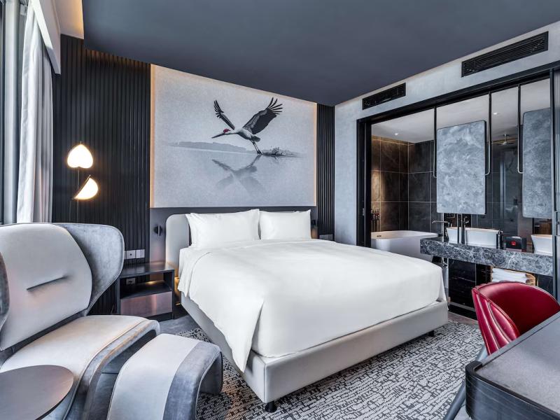 Radisson RED Danang