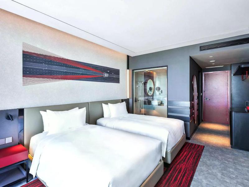 Radisson RED Danang