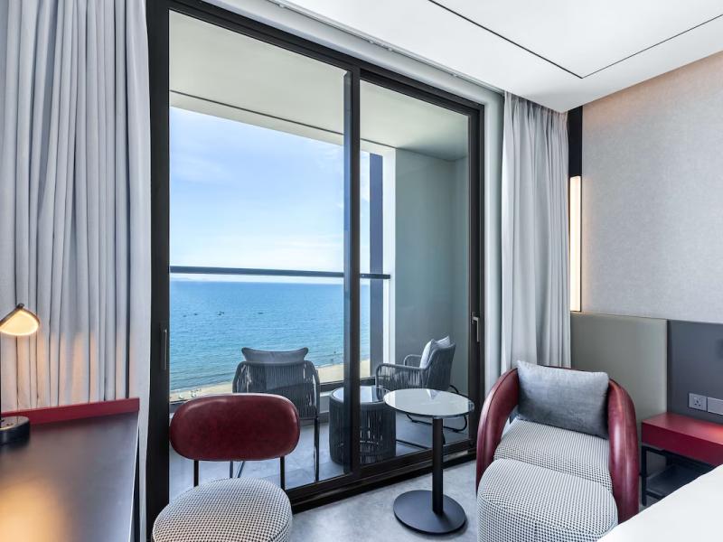 Radisson RED Danang