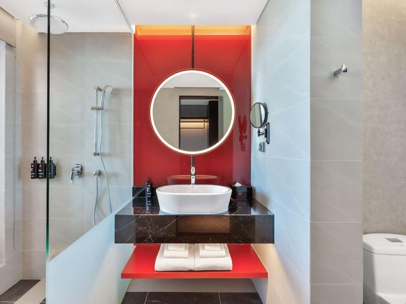 Radisson RED Danang