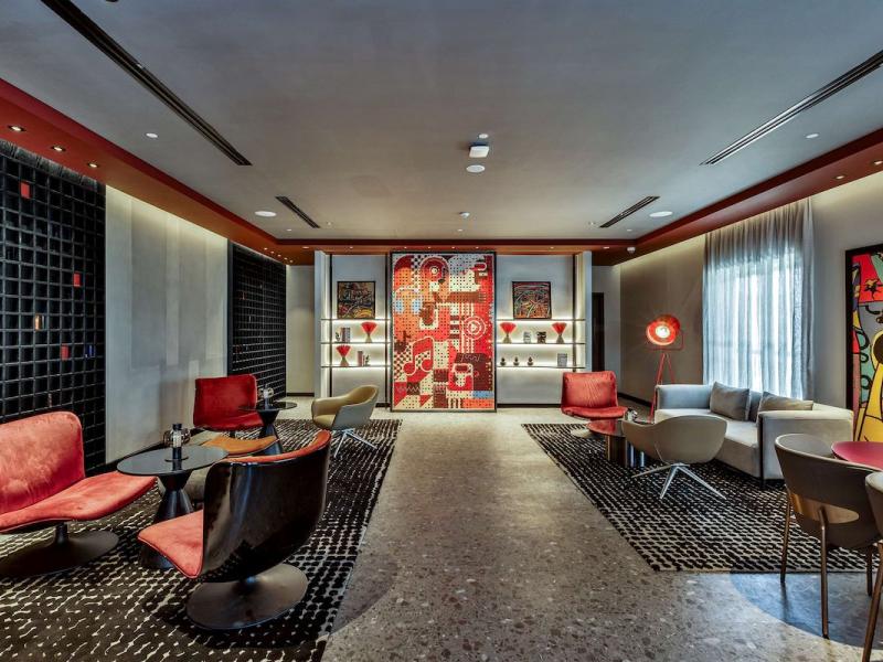 Radisson RED Danang