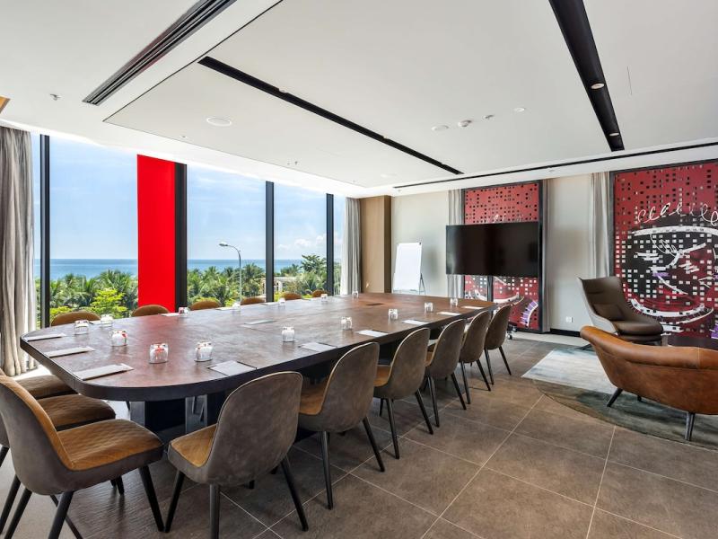 Radisson RED Danang
