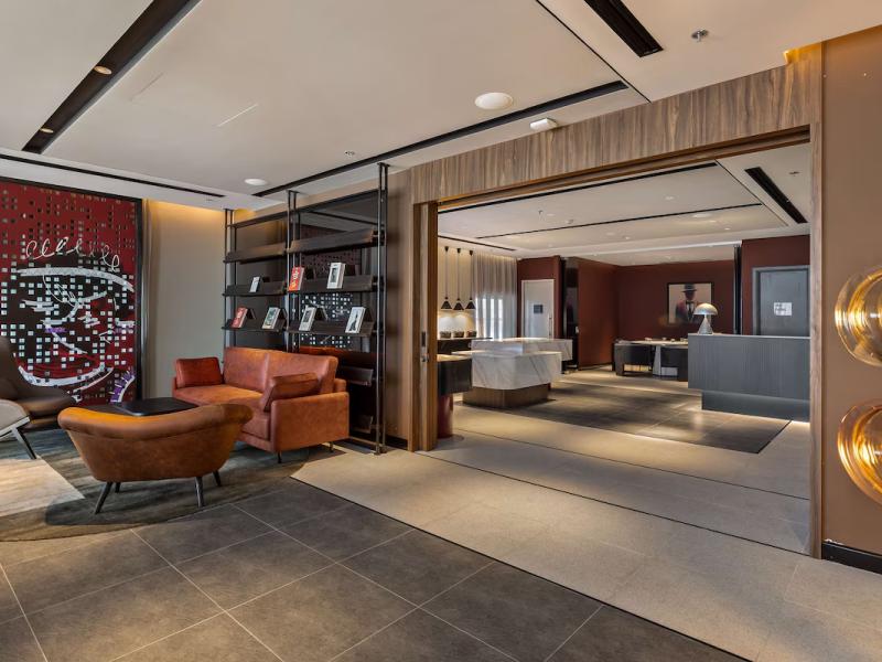 Radisson RED Danang