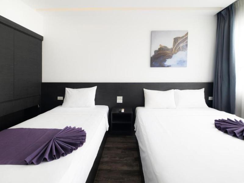 Dolphin Hotel Nha Trang