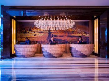 Grand Mercure Yogyakarta Adi Sucipto