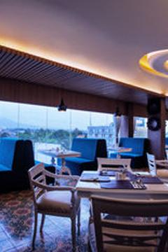 Отель Grand Mercure Yogyakarta Adi Sucipto Индонезия, Джокьякарта, фото 47