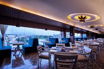 Grand Mercure Yogyakarta Adi Sucipto