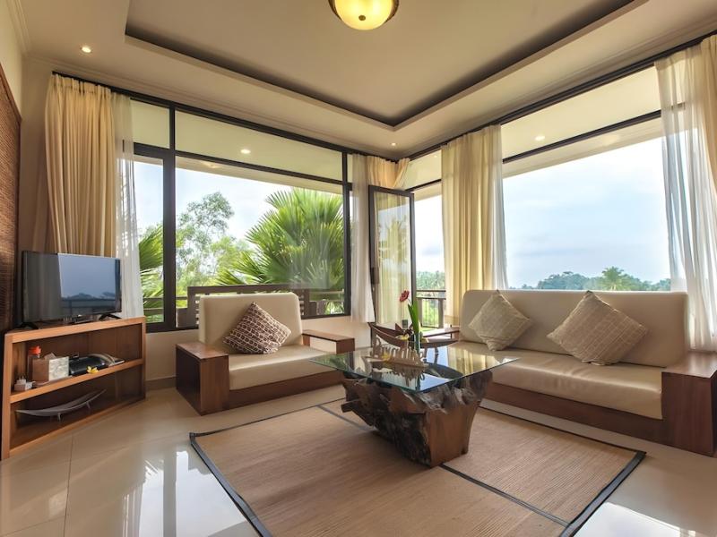 Om Ham Retreat & Resort