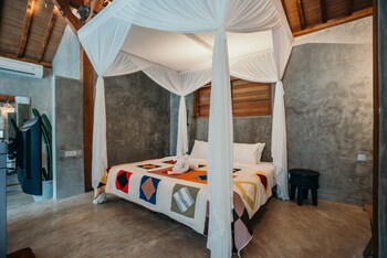 Отель ZIN Canggu Resort & Villas Индонезия, Кута, фото 20