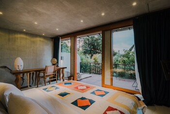 Отель ZIN Canggu Resort & Villas Индонезия, Кута, фото 30
