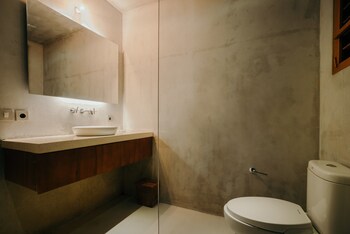 Отель ZIN Canggu Resort & Villas Индонезия, Кута, фото 3