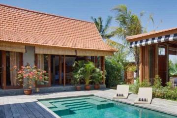 Отель ZIN Berawa Villas & Bungalows Индонезия, Кута, фото 9