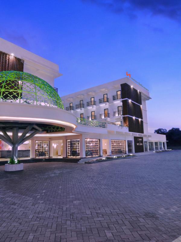 Swiss-Belcourt Lombok
