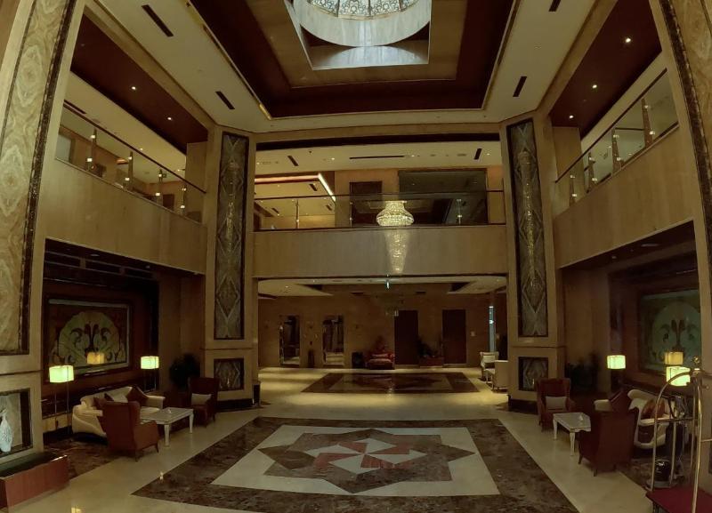 La Zona Continental Hotel