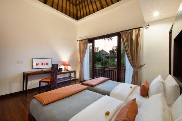 Отель Canggu Circle Villa by iNi Vie Hospitality Индонезия, Кута, фото 13