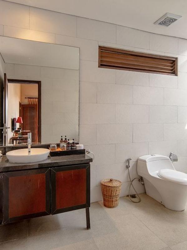 Canggu Circle Villa by iNi Vie Hospitality