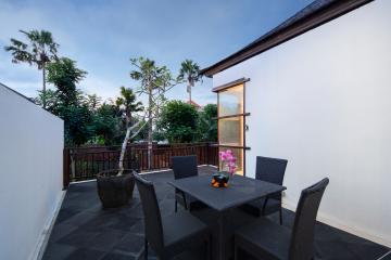 Отель Canggu Circle Villa by iNi Vie Hospitality Индонезия, Кута, фото 34