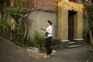 Отель Canggu Circle Villa by iNi Vie Hospitality Индонезия, Кута, фото 36