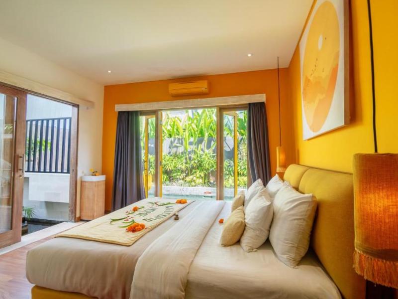 La Mira Villa Seminyak
