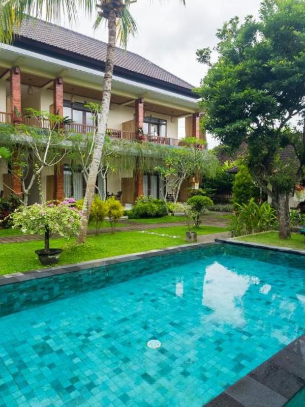 Nyoman Sandi Guest House