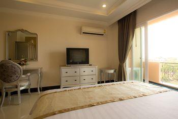 LK Grand Living Place