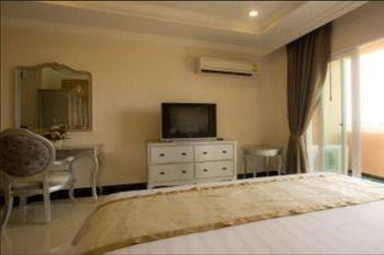 LK Grand Living Place