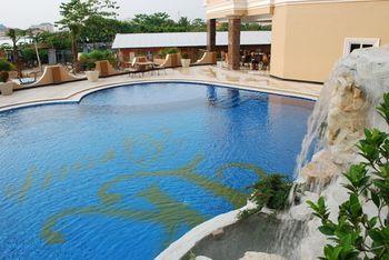 LK Grand Living Place