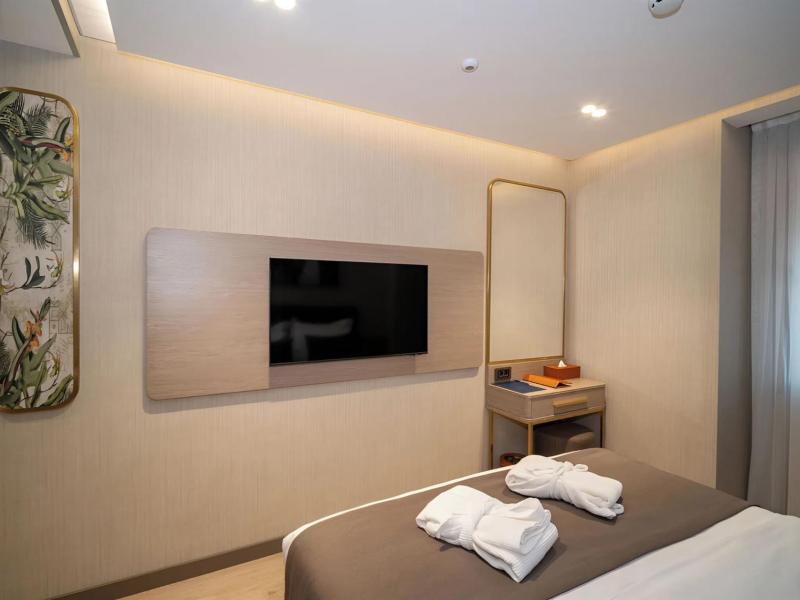 Rayelin Hotel Old Town